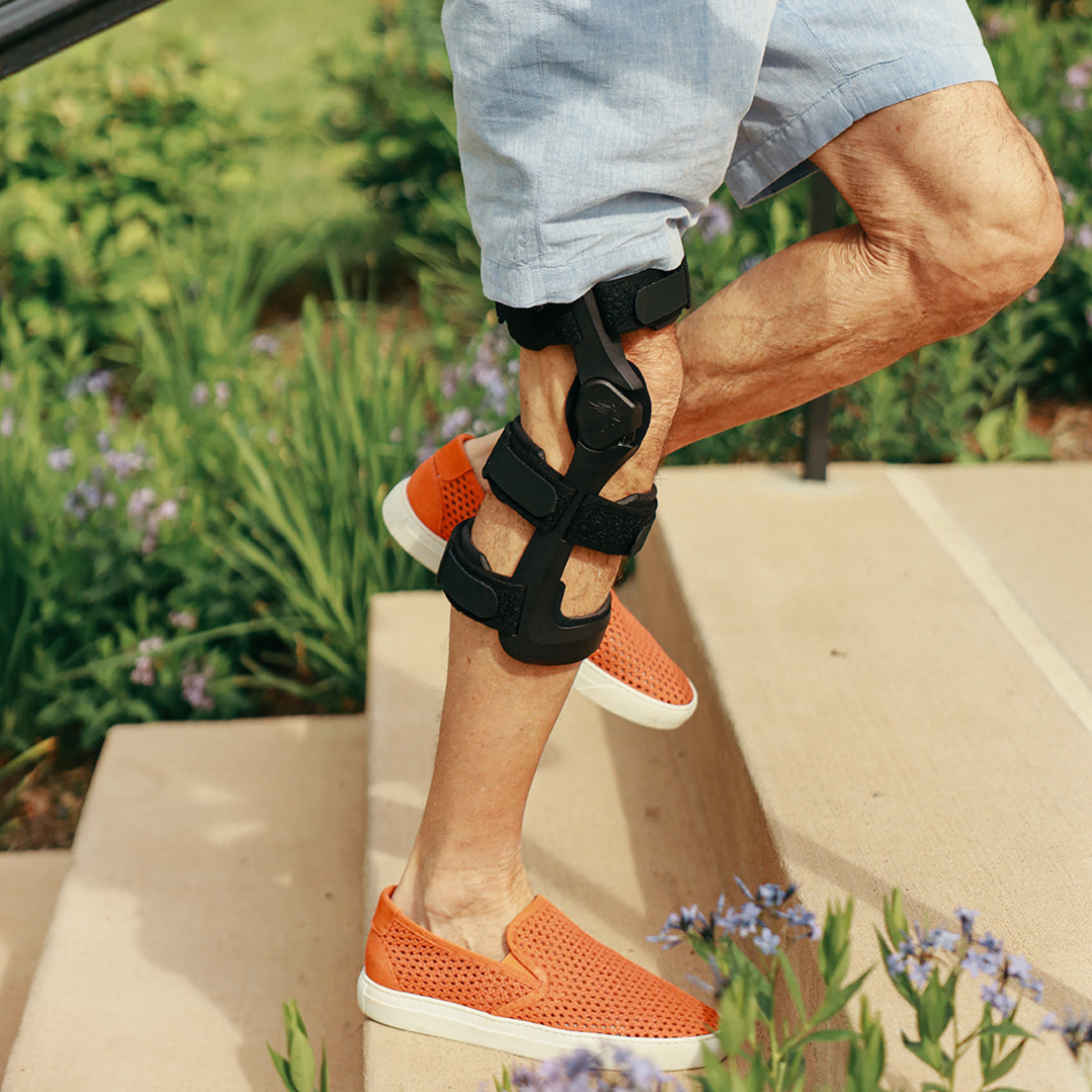 Ascender Unloader Knee Brace - XS to XL